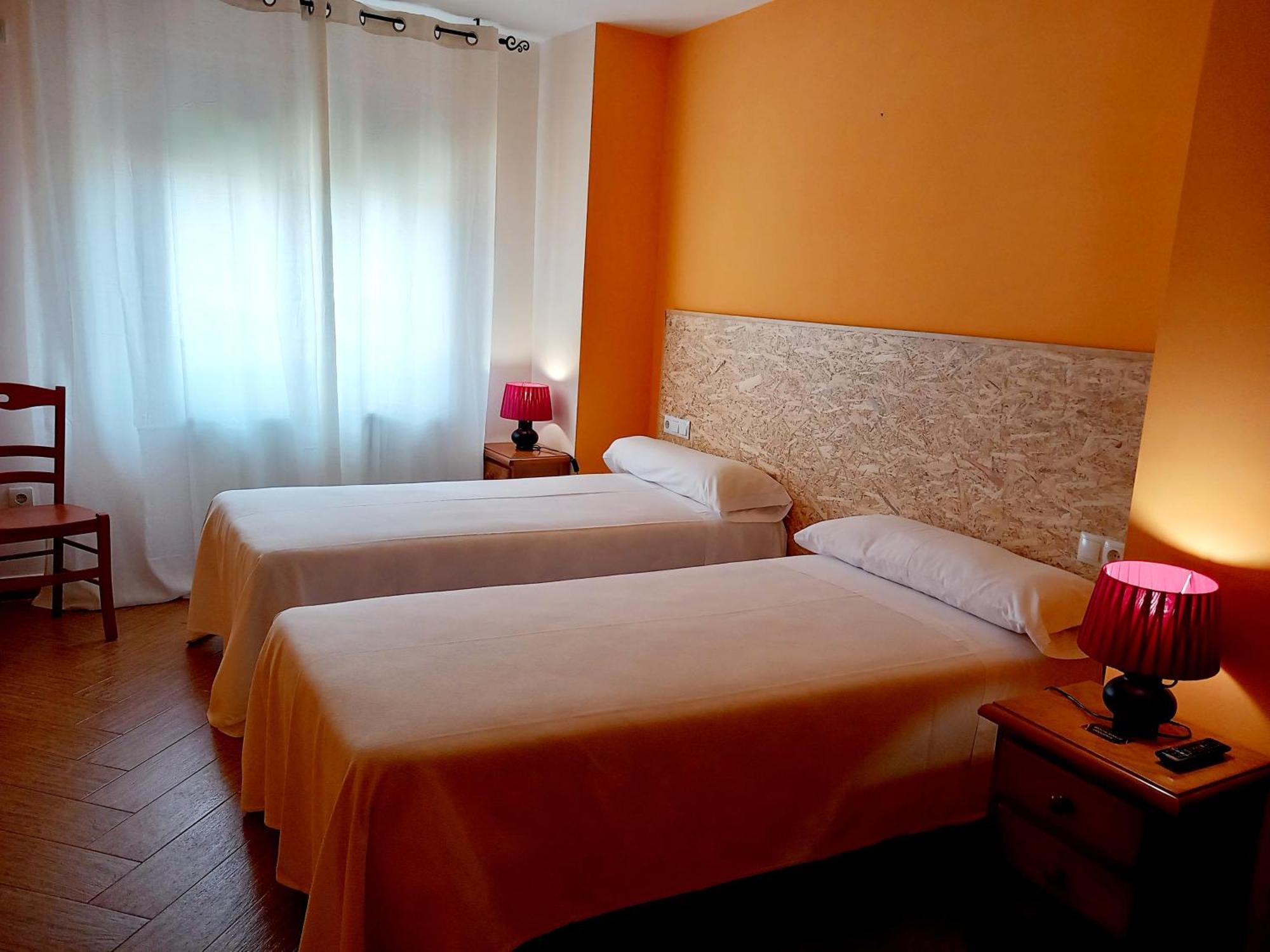 Hotel Rural Orquidea Velilla del Rio Carrion Экстерьер фото