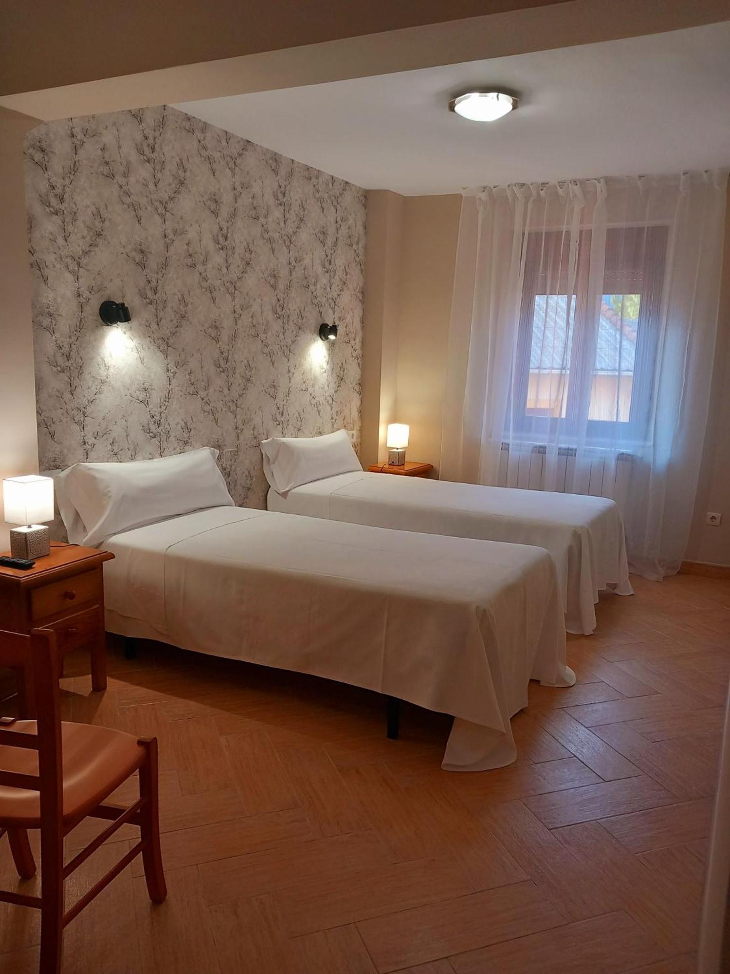 Hotel Rural Orquidea Velilla del Rio Carrion Экстерьер фото