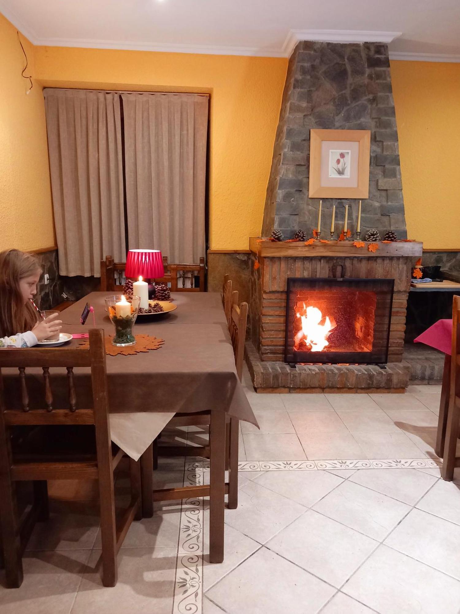 Hotel Rural Orquidea Velilla del Rio Carrion Экстерьер фото