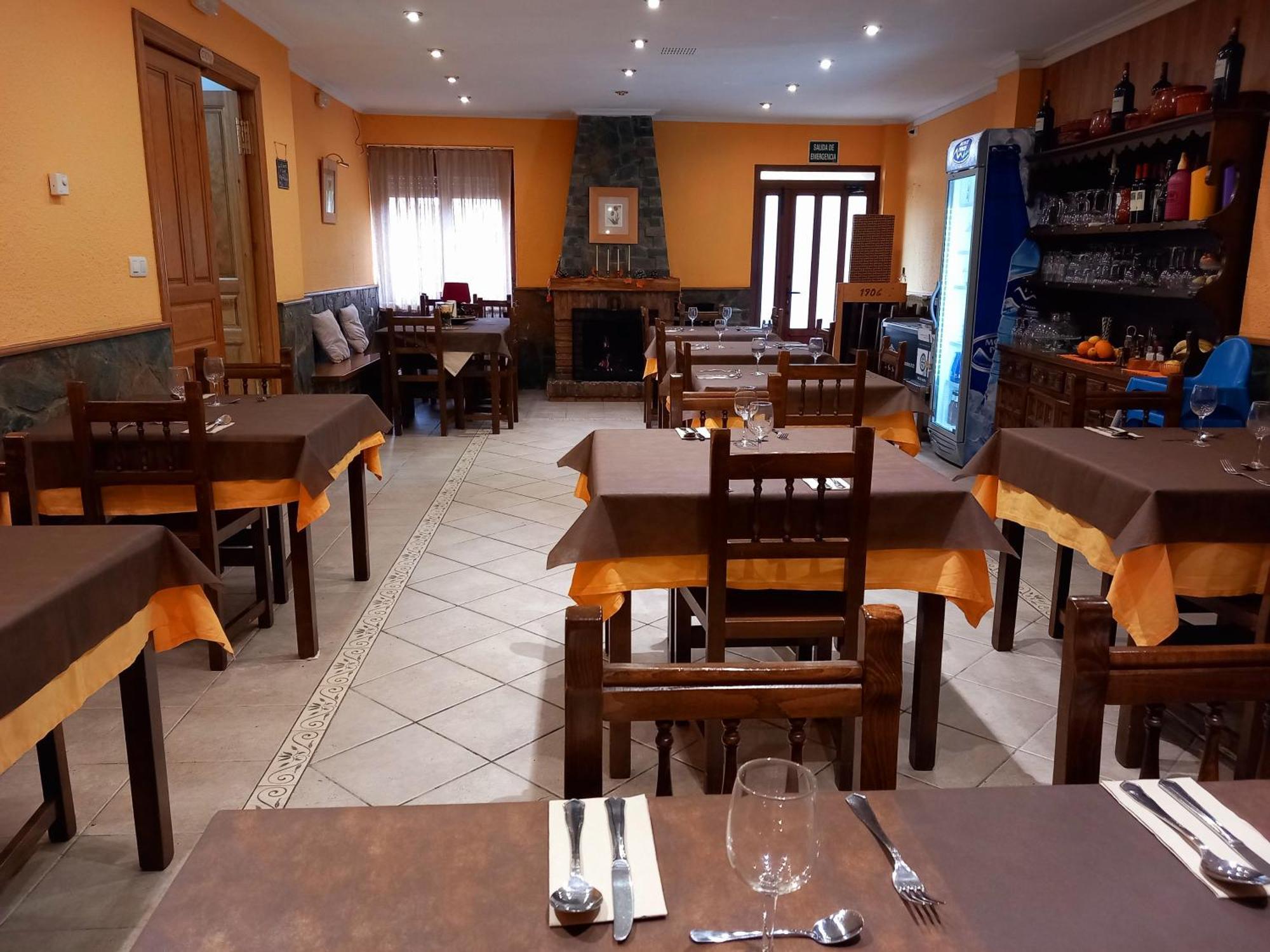 Hotel Rural Orquidea Velilla del Rio Carrion Экстерьер фото